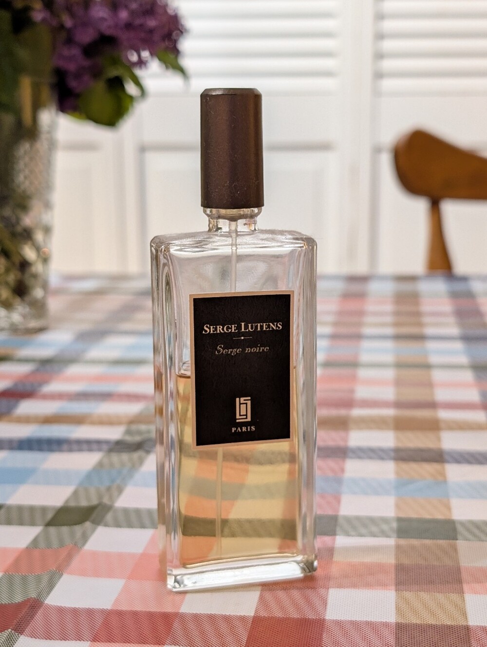 Serge Lutens, Serge Noire Cologne Fragrance Bottle - Black Label